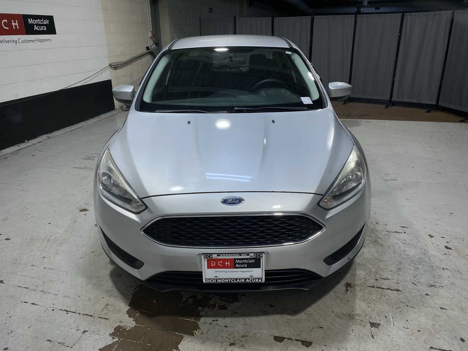Used 2018 Ford Focus SE FWD image 6