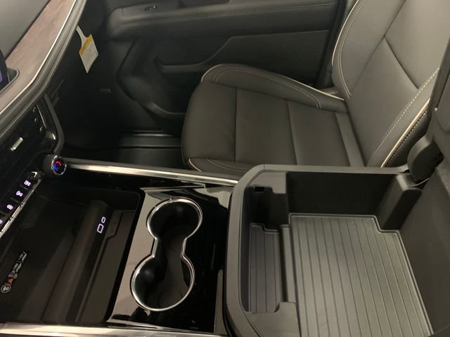 New 2026 Chevrolet Suburban Premier w/ Sun And Tow Package image 68