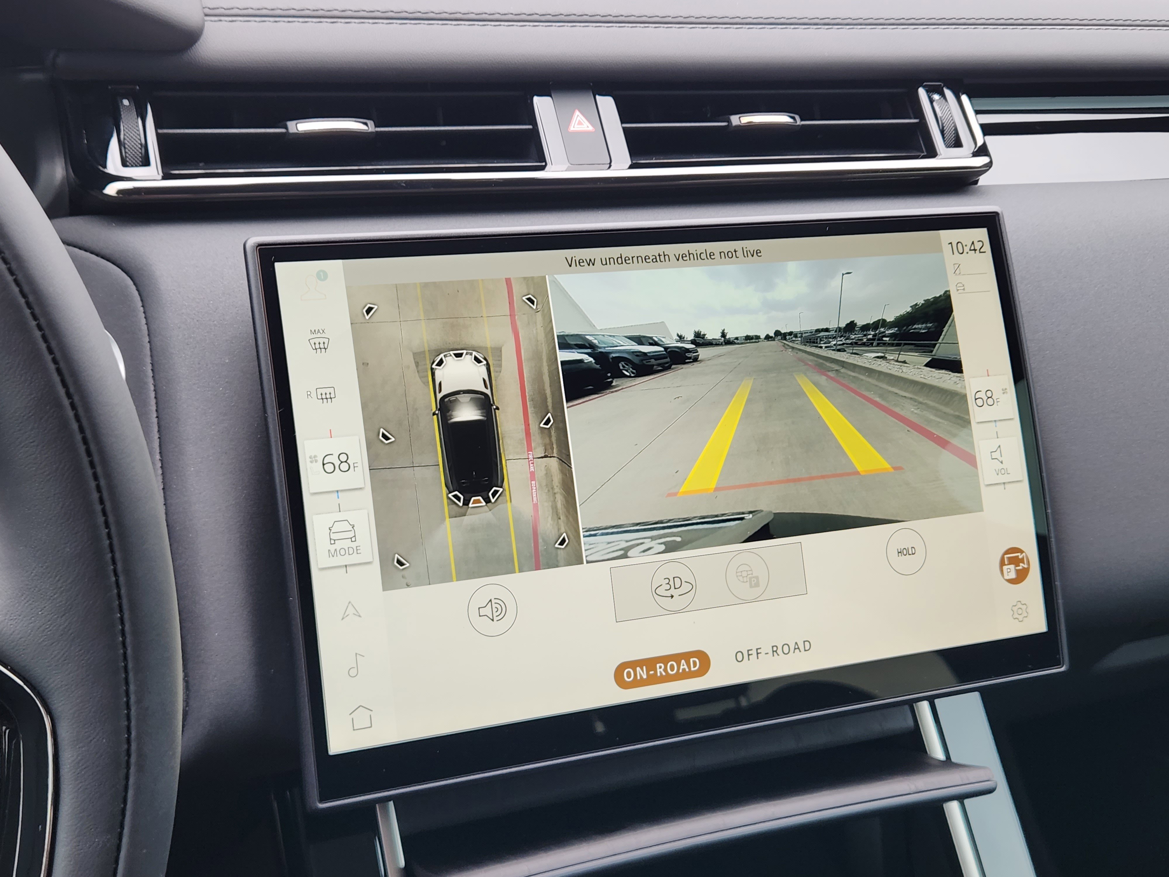 New 2026 Land Rover Range Rover Velar Dynamic SE image 17