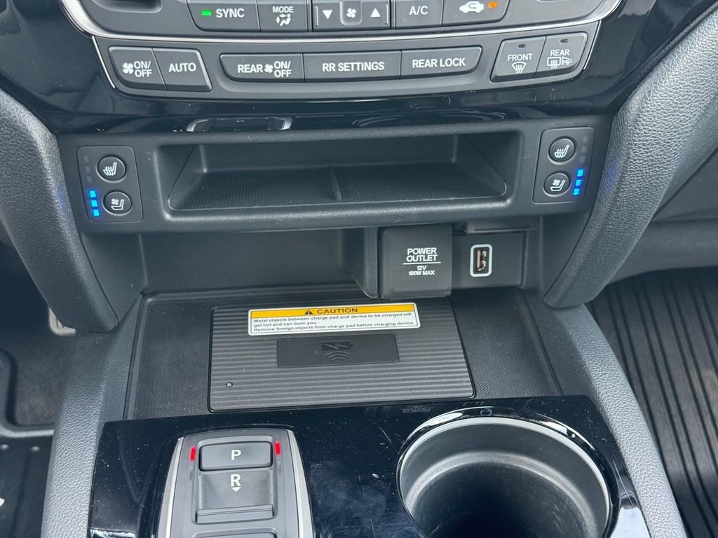 Used 2022 Honda Passport Elite image 14