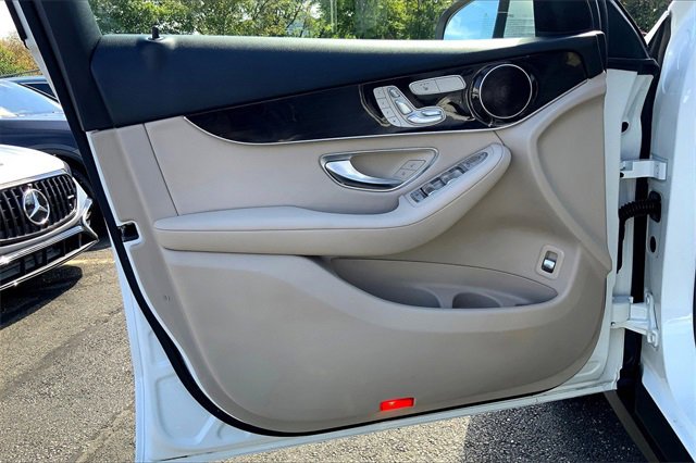 Certified 2021 Mercedes-Benz GLC 300 image 18