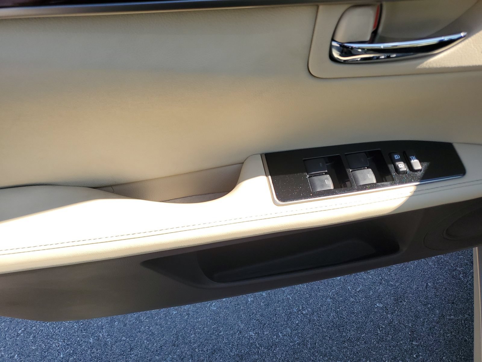 Used 2017 Lexus ES 350 w/ Premium Package FWD image 20