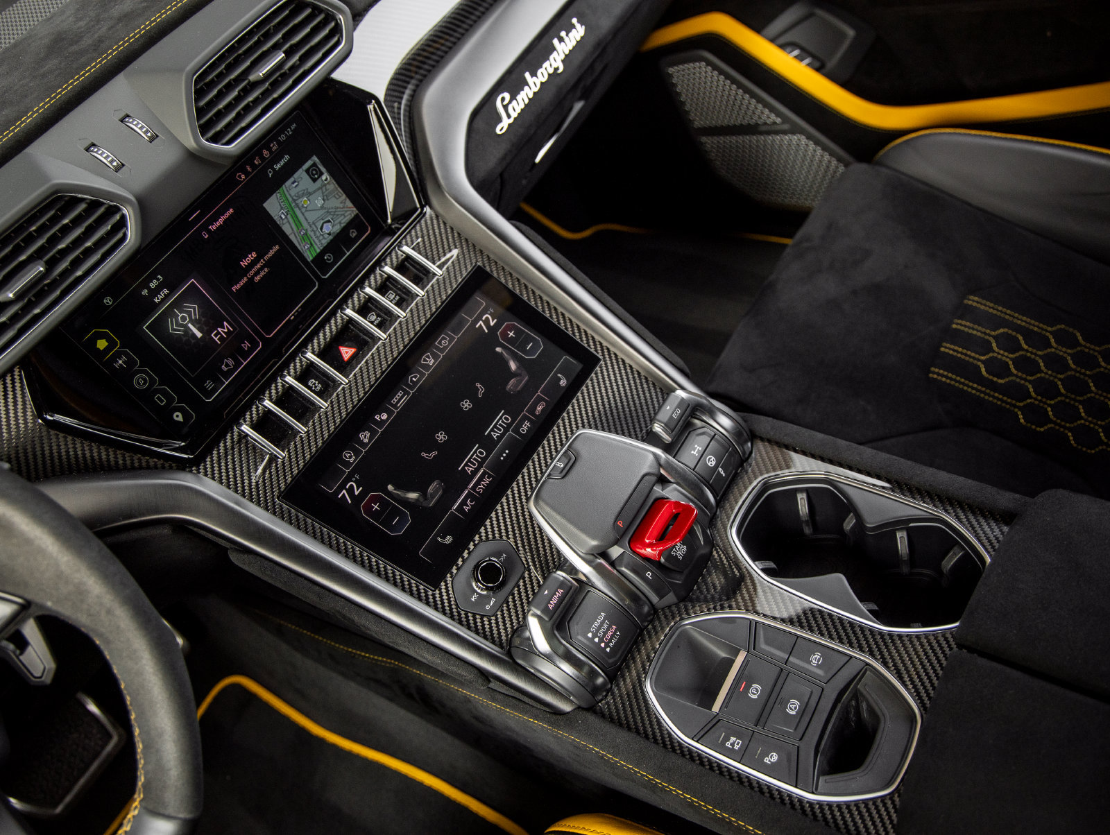 Used 2024 Lamborghini Urus Performante AWD/4WD image 39