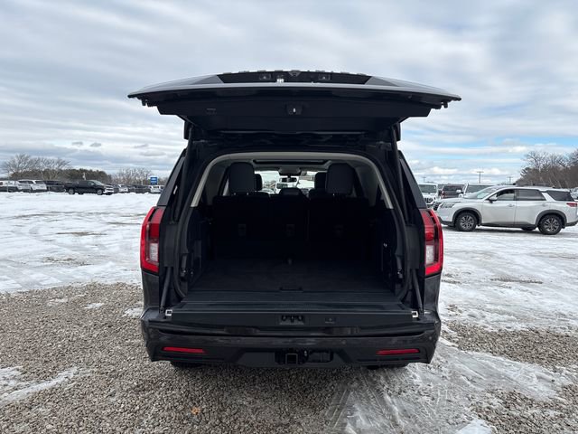 Certified 2025 Ford Expedition Max Active image 14