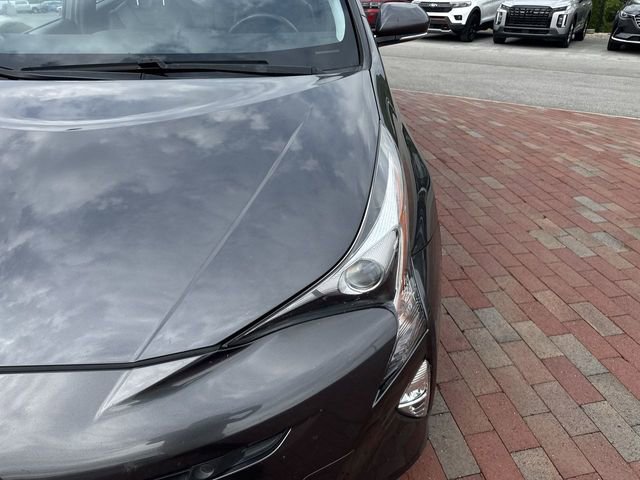 Used 2017 Toyota Prius Four FWD image 23