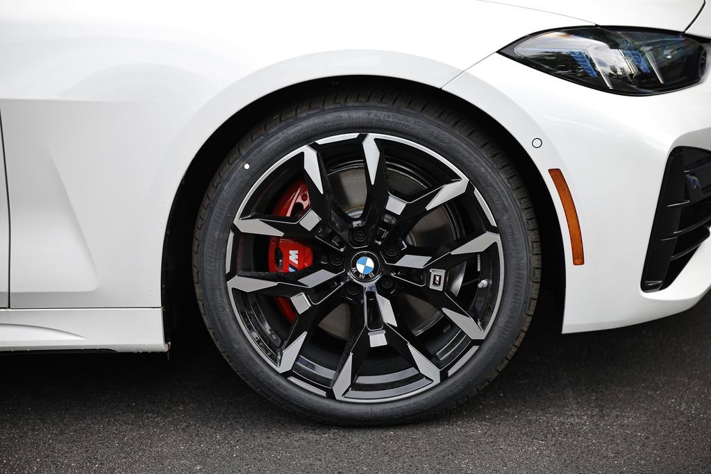 New 2026 BMW 430i Convertible w/ M Sport Package image 5