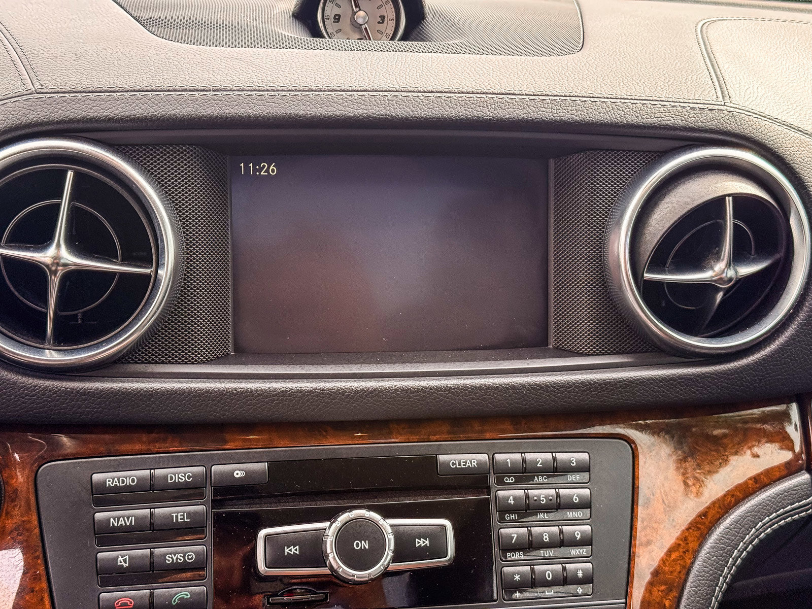 Used 2013 Mercedes-Benz SL 550 image 14