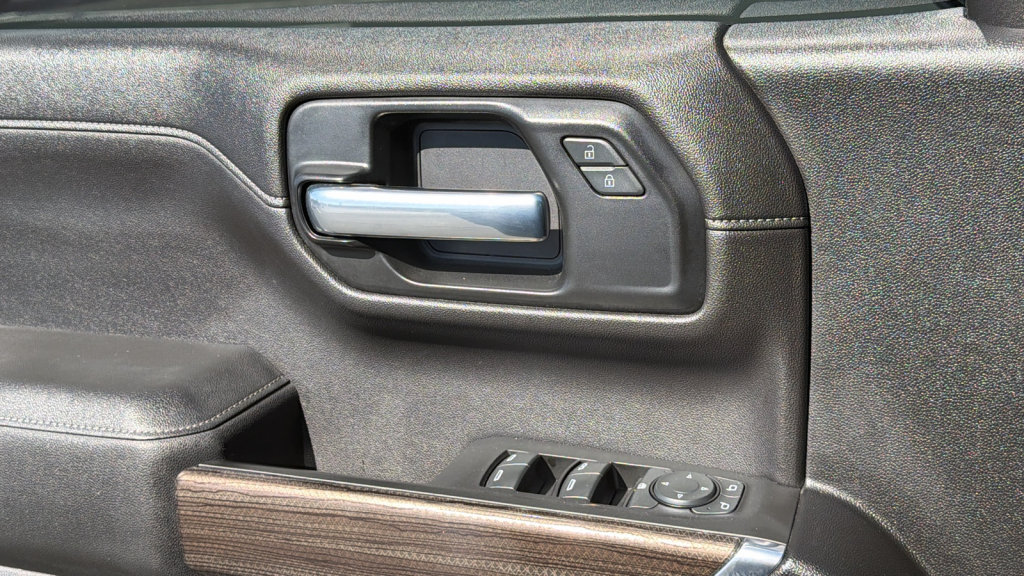 Used 2020 Chevrolet Silverado 1500 RST AWD/4WD image 22