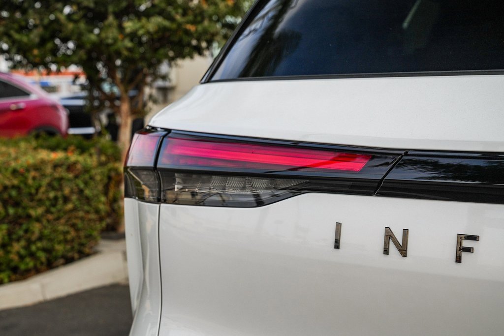 New 2026 INFINITI QX60 Sport image 7