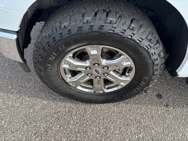 Used 2023 Ford F150 XLT w/ XTR Package AWD/4WD image 10