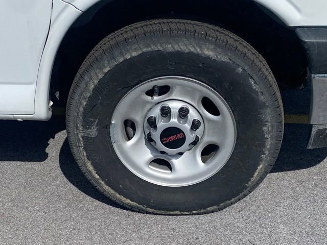 New 2024 GMC Savana 3500 w/ Power Convenience Package image 15