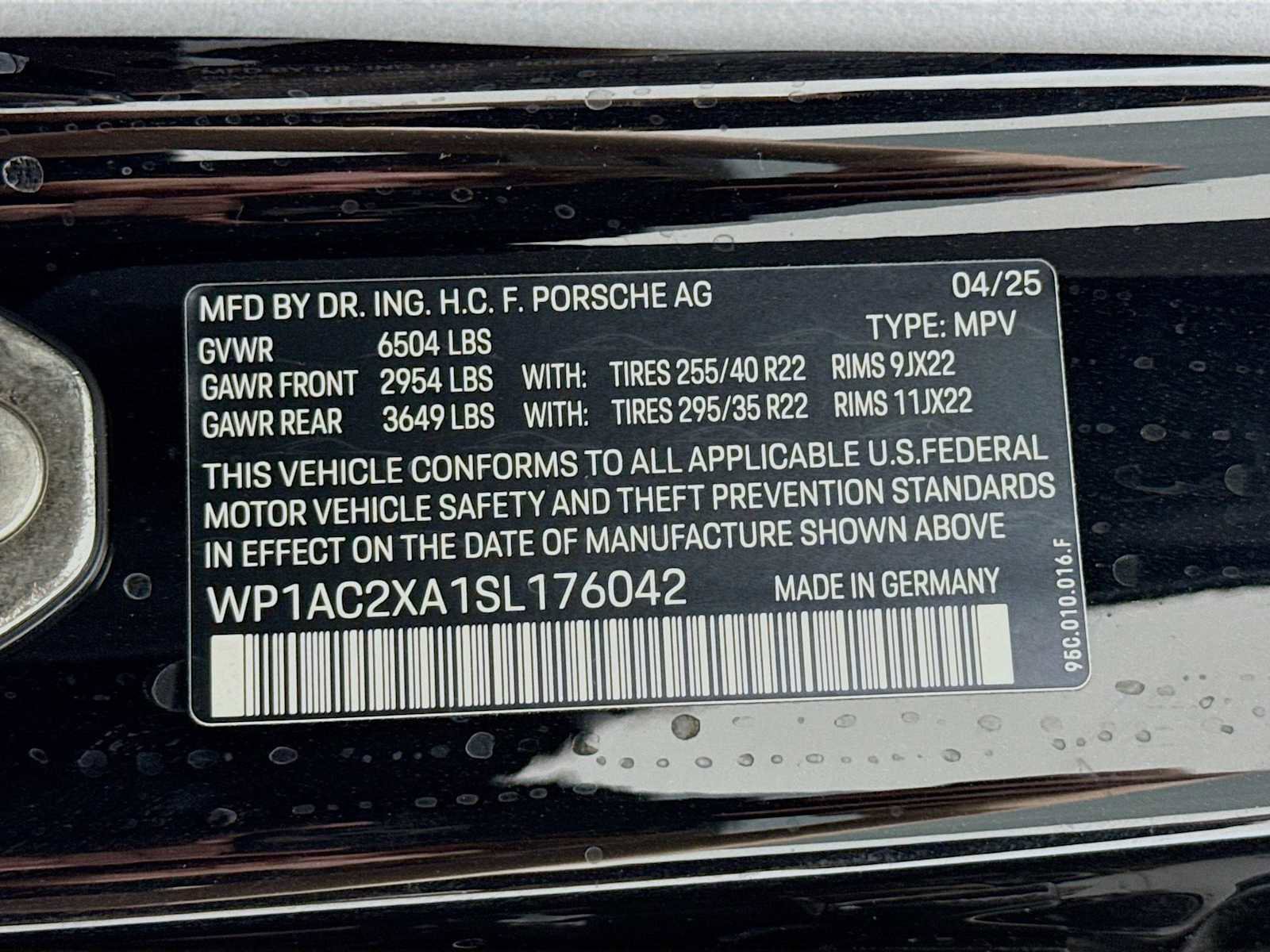 New 2025 Porsche Macan Turbo Electric image 34