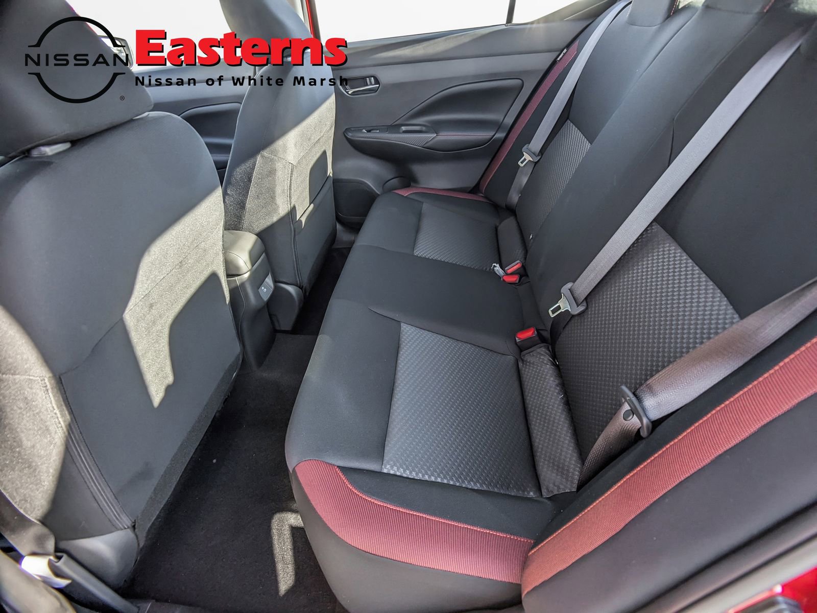 New 2025 Nissan Versa SR w/ Trunk Package image 22