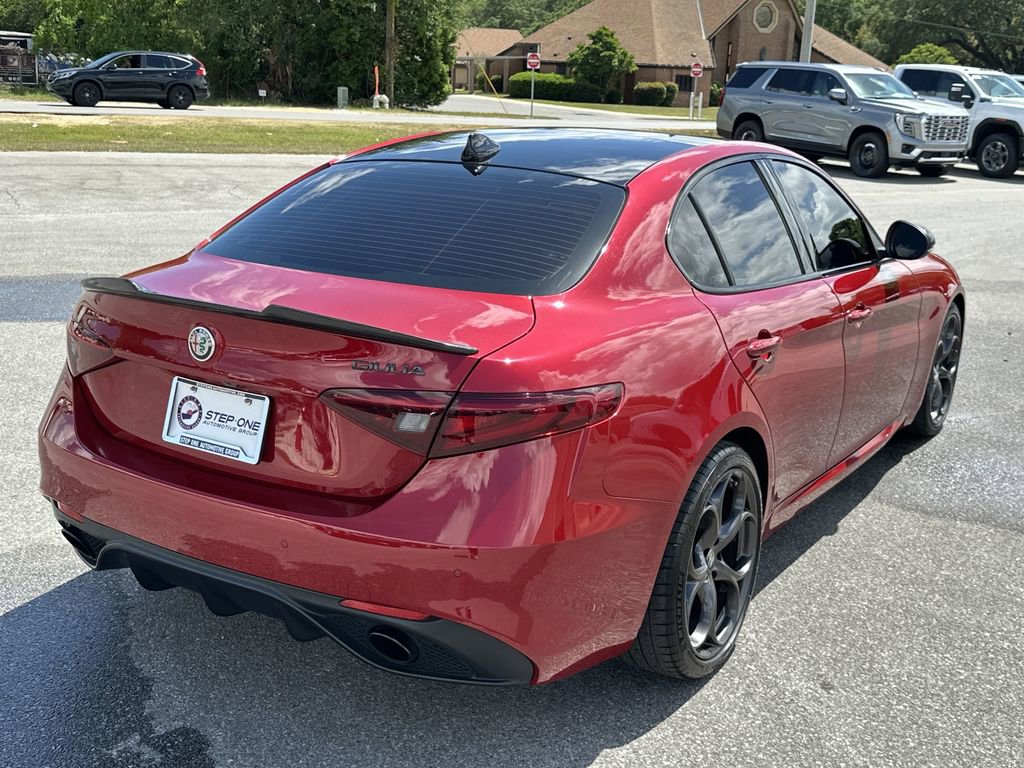Used 2019 Alfa Romeo Giulia Ti Sport w/ Quick Order Package 22U Sport RWD image 6