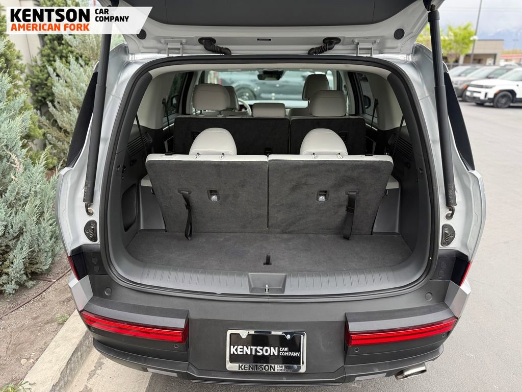 Used 2025 Hyundai Santa Fe SEL image 37