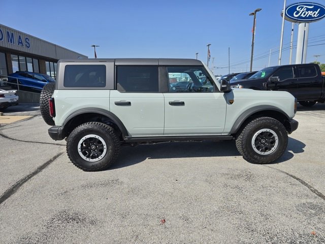 Used 2023 Ford Bronco Badlands w/ Sasquatch Package image 2