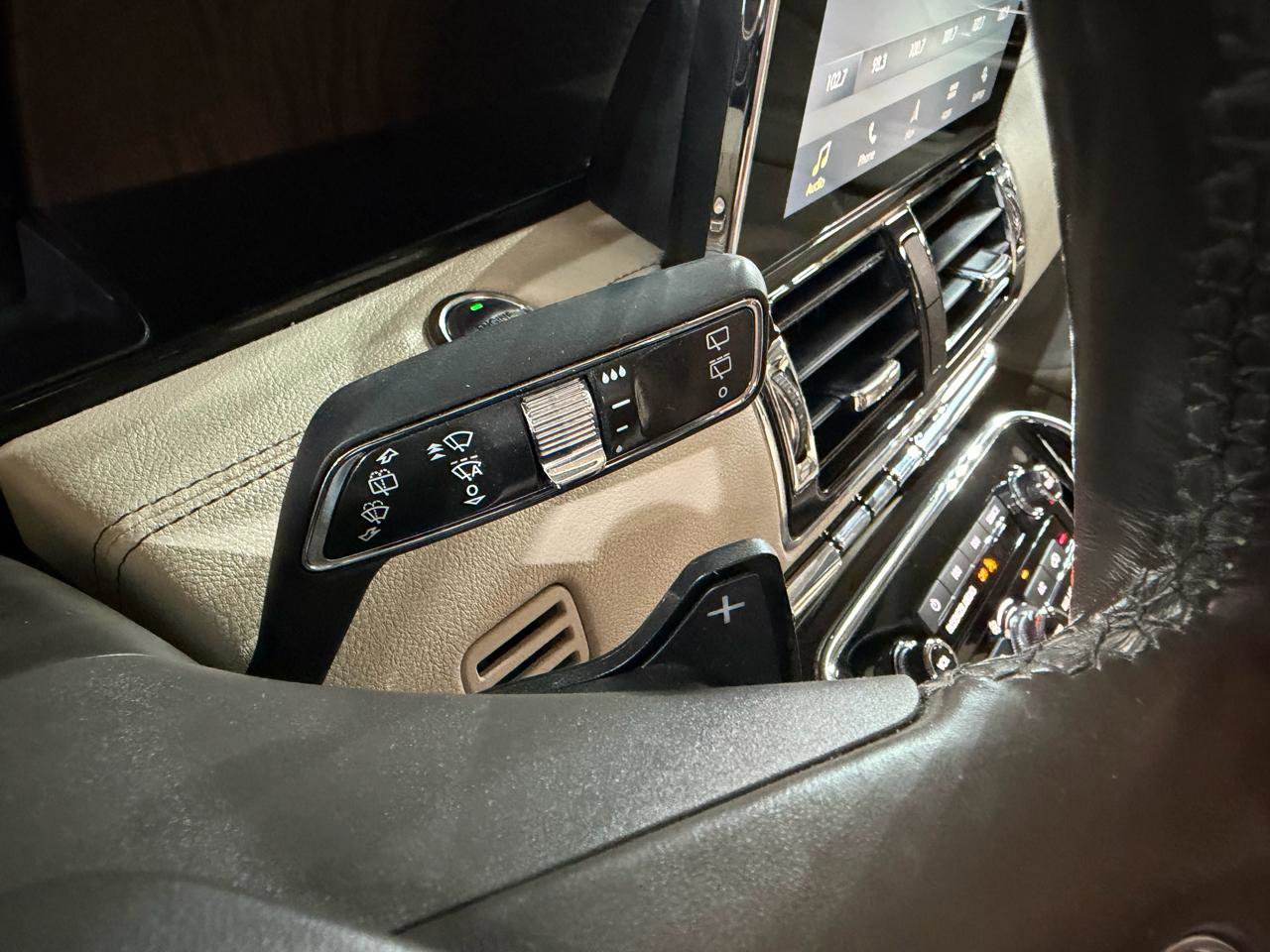 Used 2018 Lincoln Navigator Reserve w/ Technology Package AWD/4WD image 50