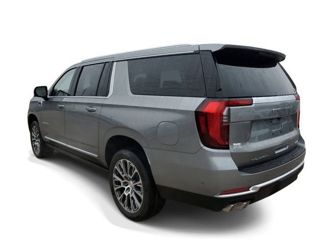 New 2026 GMC Yukon XL Denali w/ Sun & Power Step Package image 4