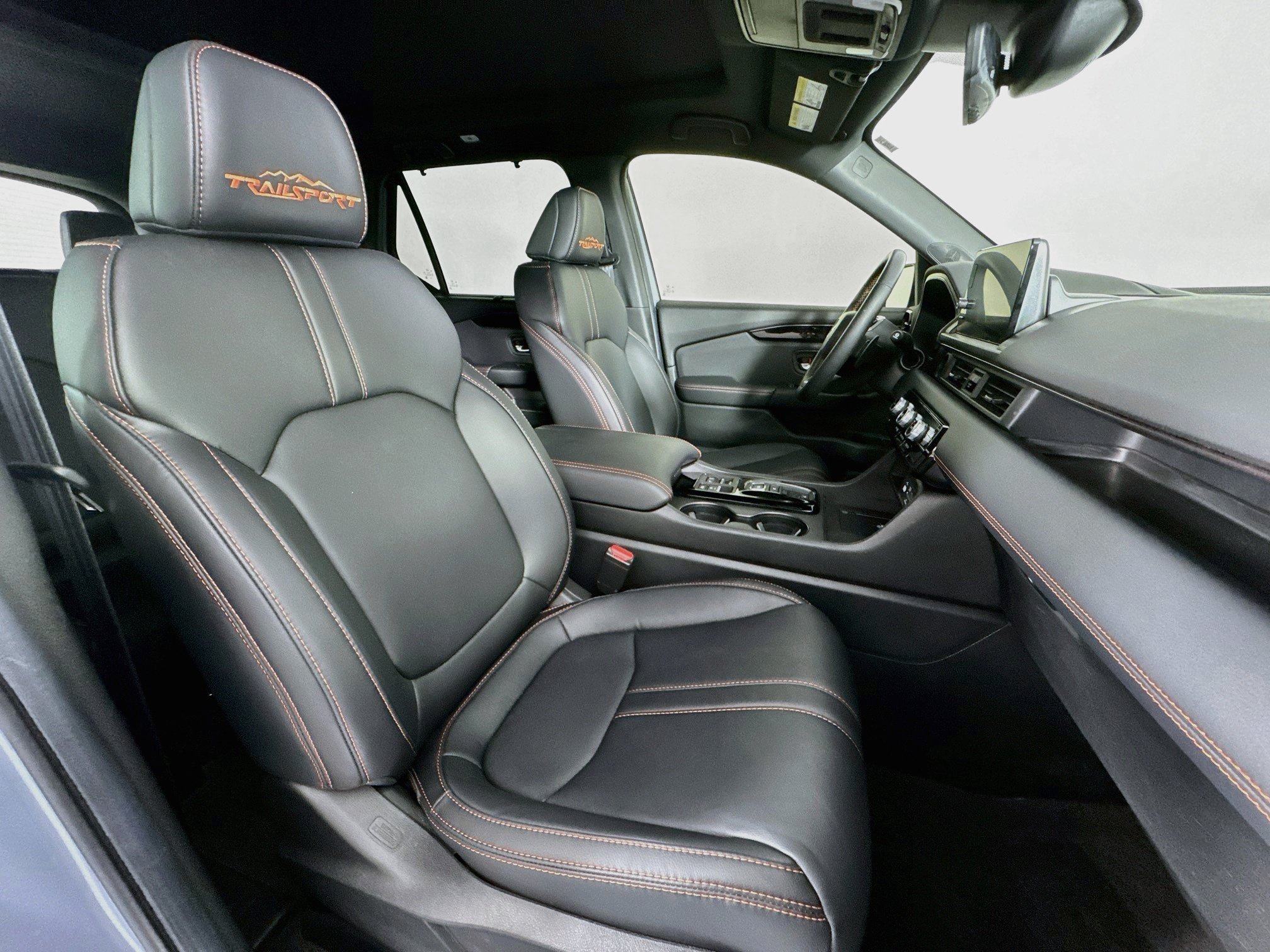 Certified 2025 Honda Pilot TrailSport image 29