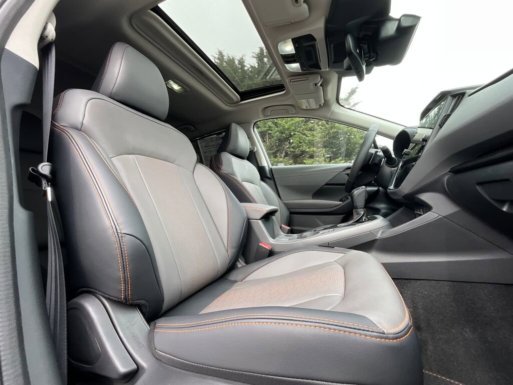 New 2025 Subaru Crosstrek 2.5i Limited w/ Crosstrek Mirror Package image 11