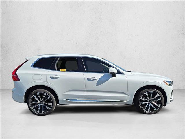 Used 2023 Volvo XC60 T8 Ultimate w/ Protection Package Premier AWD/4WD image 4