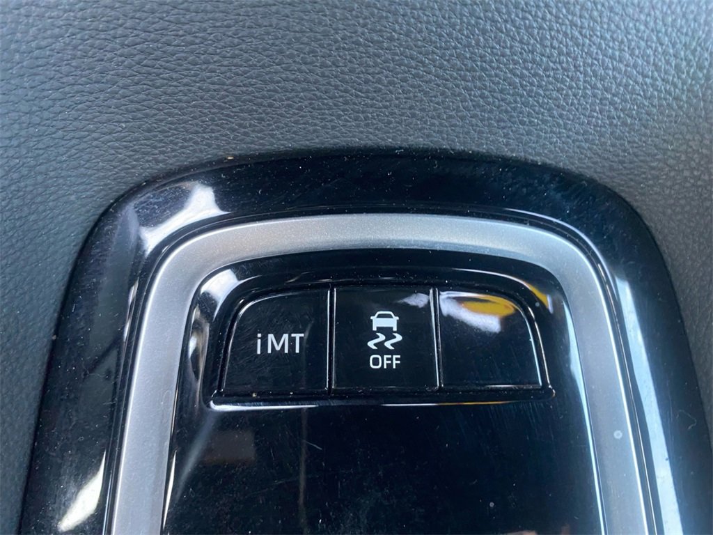 Used 2021 Toyota Corolla SE image 30