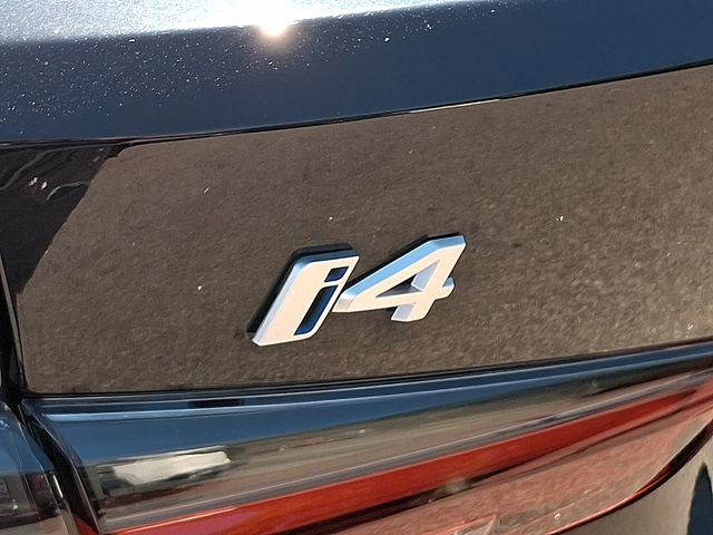 Used 2023 BMW i4 eDrive40 w/ Premium Package image 39
