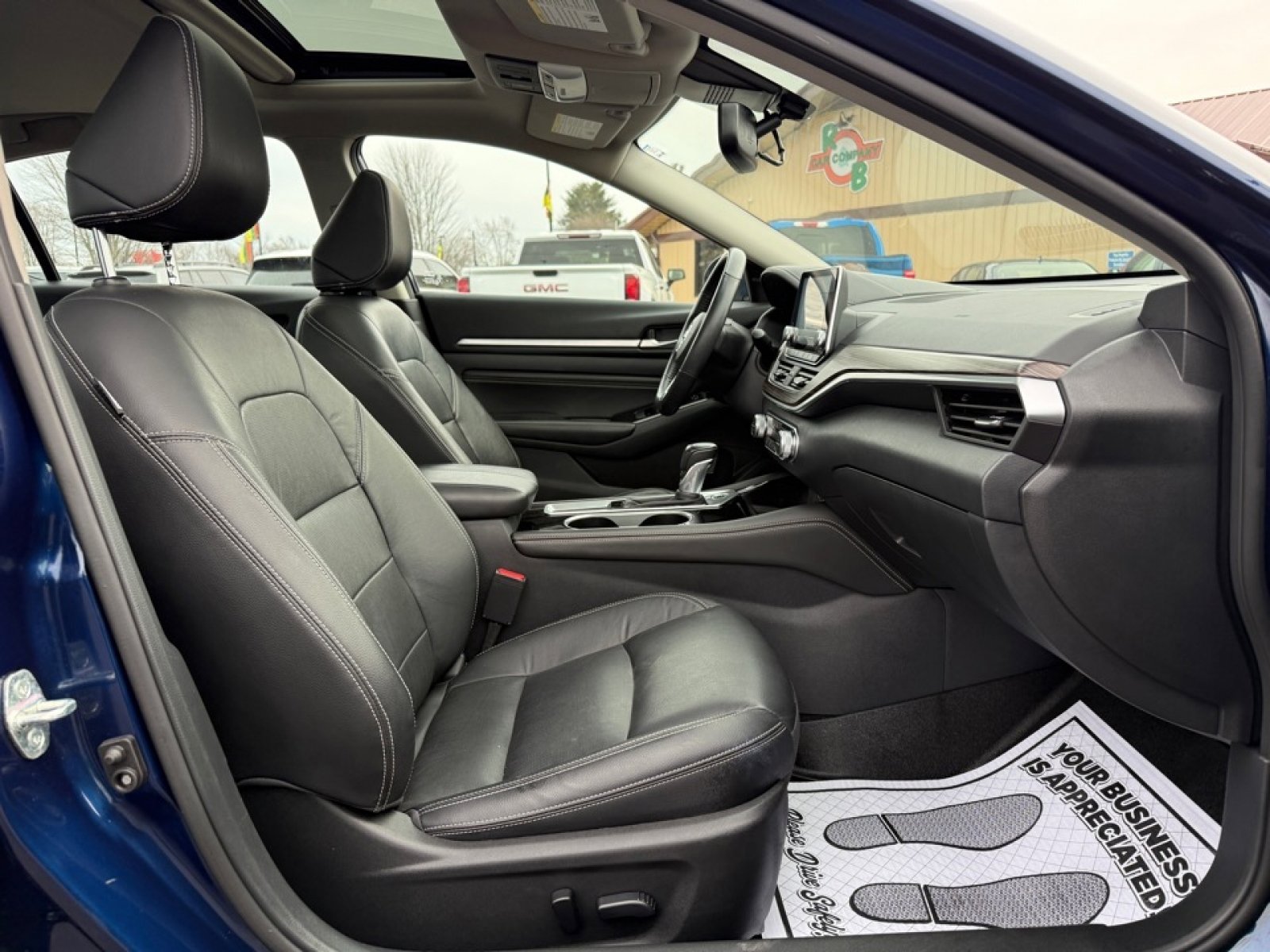 Used 2022 Nissan Altima 2.5 Platinum image 23