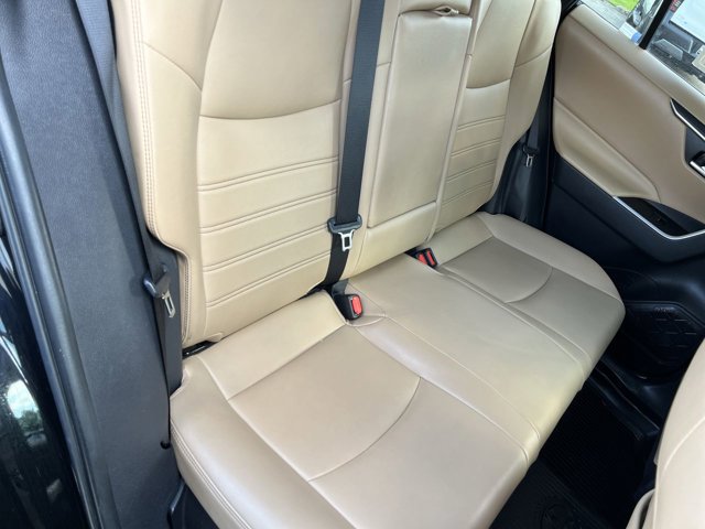 Used 2025 Toyota RAV4 XLE Premium AWD/4WD image 27