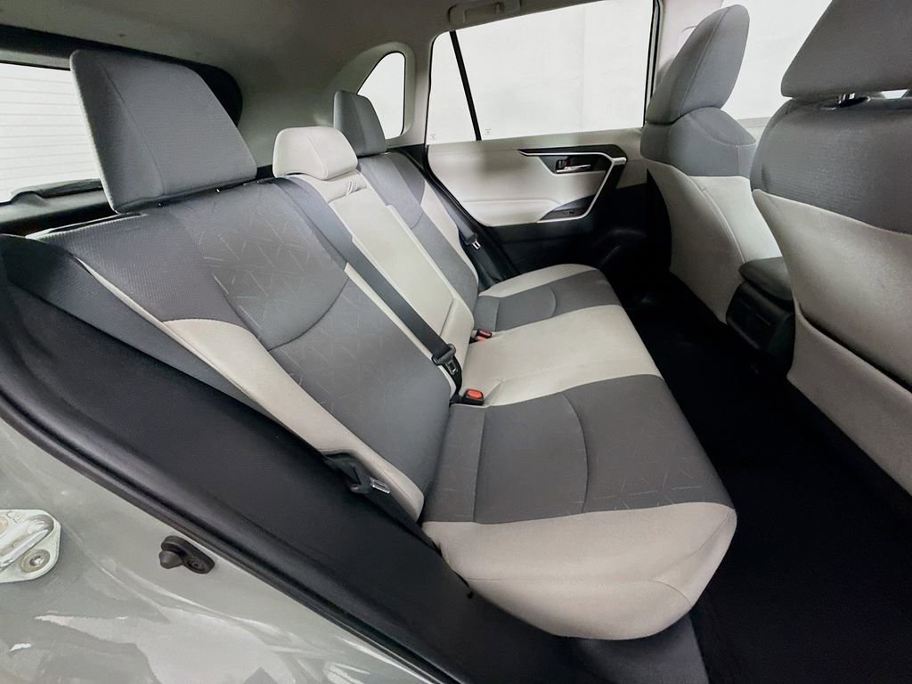Used 2023 Toyota RAV4 XLE image 27