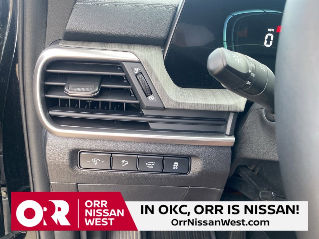 Used 2024 Kia Telluride EX w/ EX Captain's Chair Package image 28