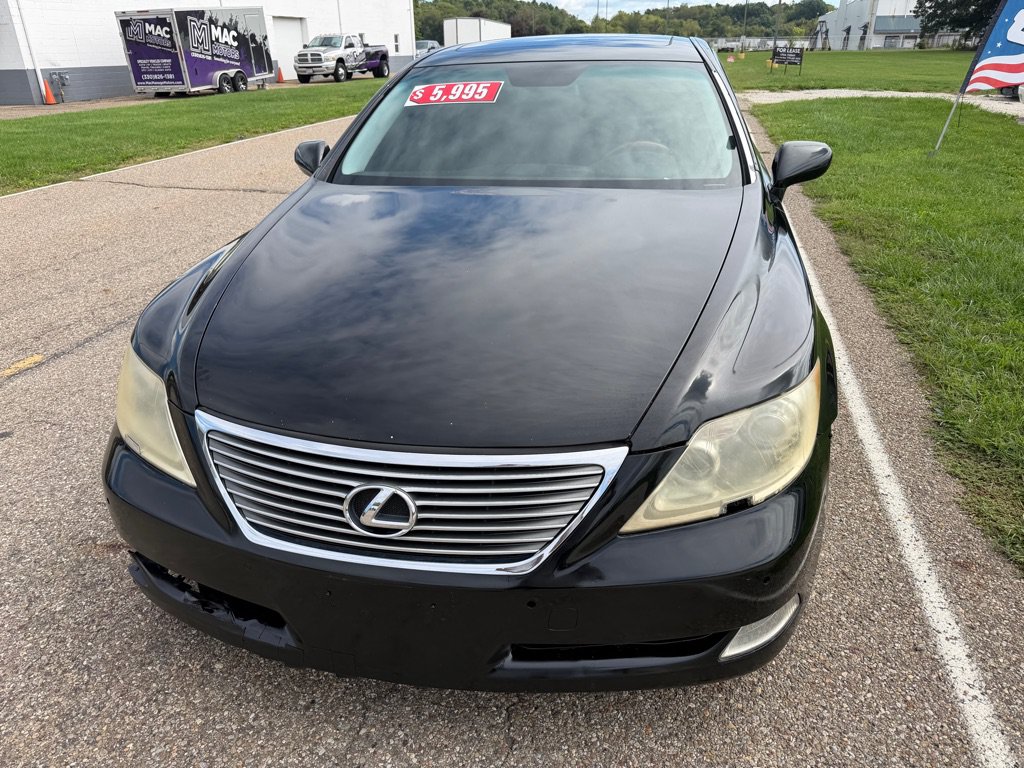 Used 2007 Lexus LS 460 w/ Comfort Pkg RWD image 4