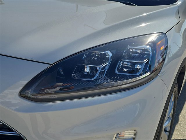 Used 2022 Ford Escape Titanium w/ Titanium Elite Package image 6