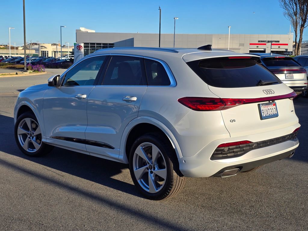 Used 2025 Audi Q5 Premium Plus w/ Premium Plus image 3