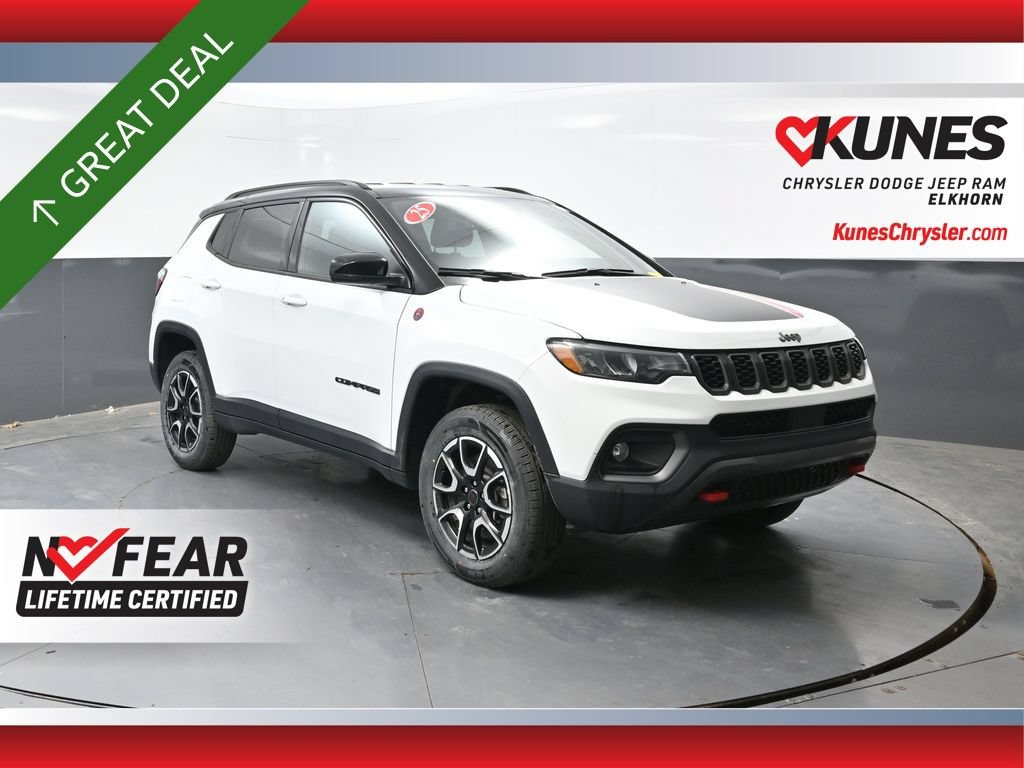 Used 2025 Jeep Compass Trailhawk