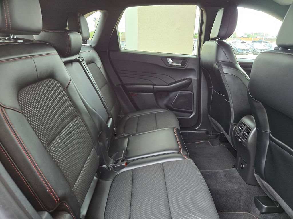 Used 2023 Ford Escape ST-Line w/ Tech Pack #1 AWD/4WD image 24