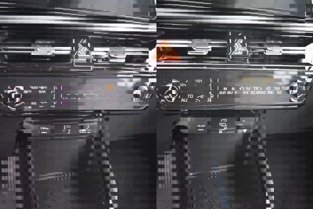 New 2026 Kia Niro EX image 28