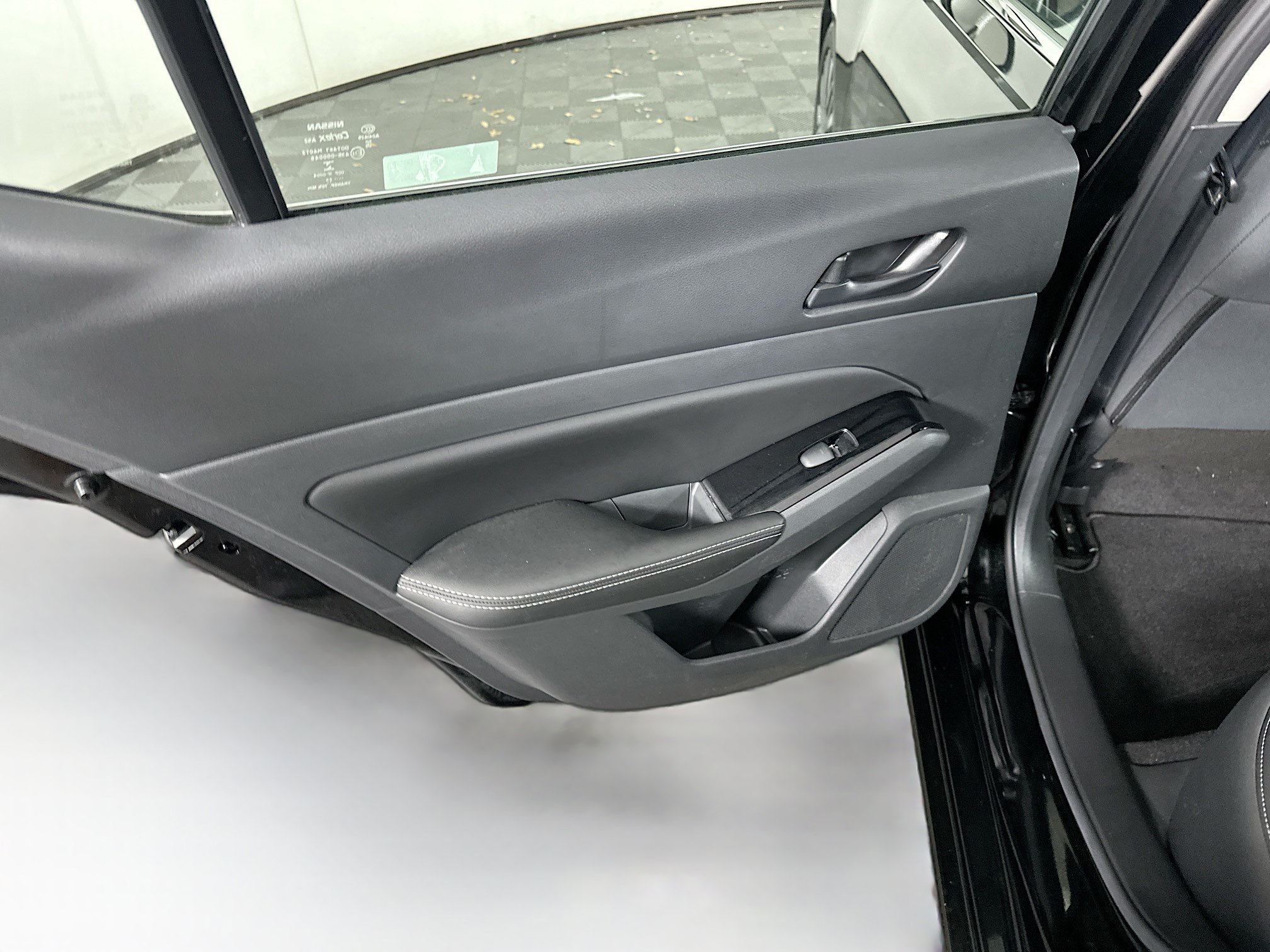 Used 2023 Nissan Altima 2.5 SV FWD image 25