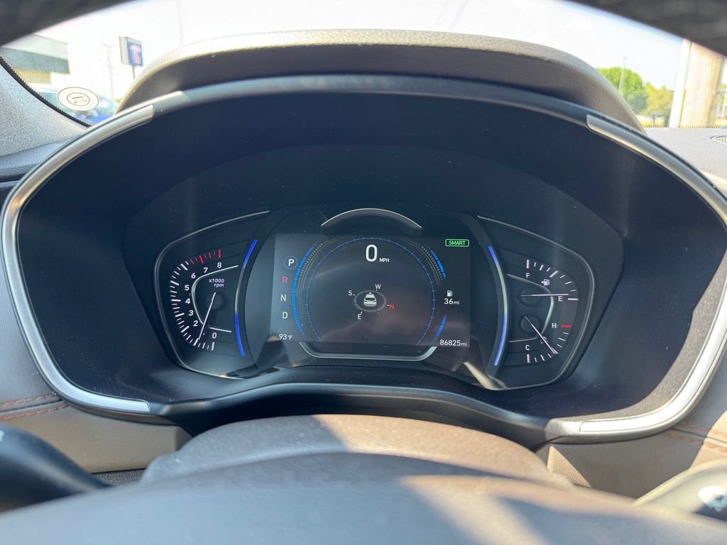 Used 2020 Hyundai Santa Fe Limited AWD/4WD image 16