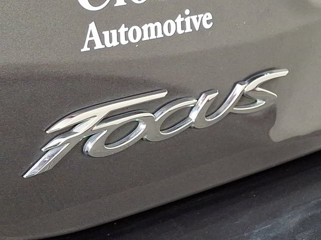 Used 2015 Ford Focus Titanium FWD image 31