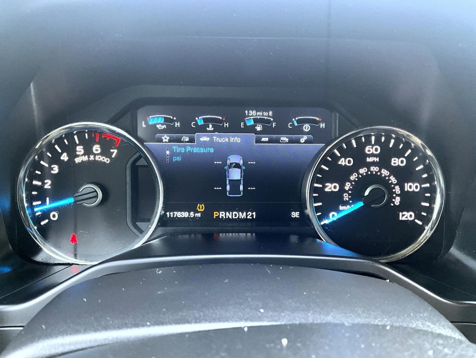 Used 2015 Ford F150 Lariat w/ Equipment Group 502A Luxury image 15