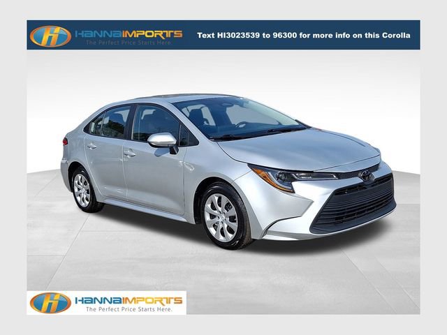 Used 2025 Toyota Corolla LE FWD image 1