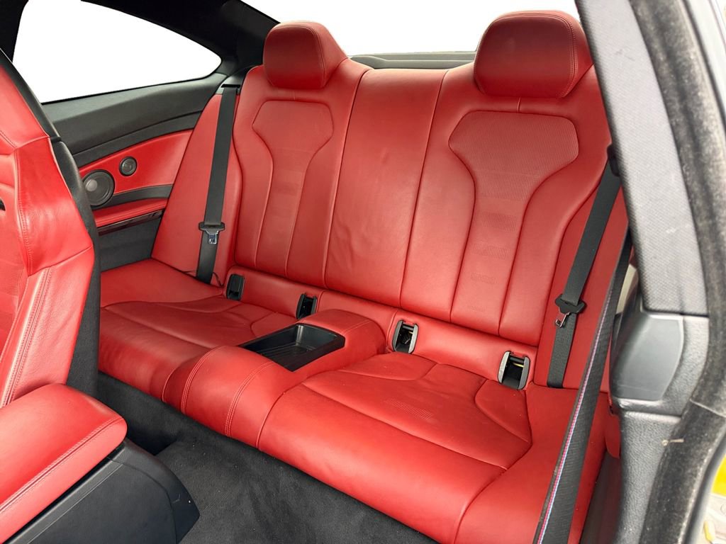Used 2016 BMW M4 Coupe image 15