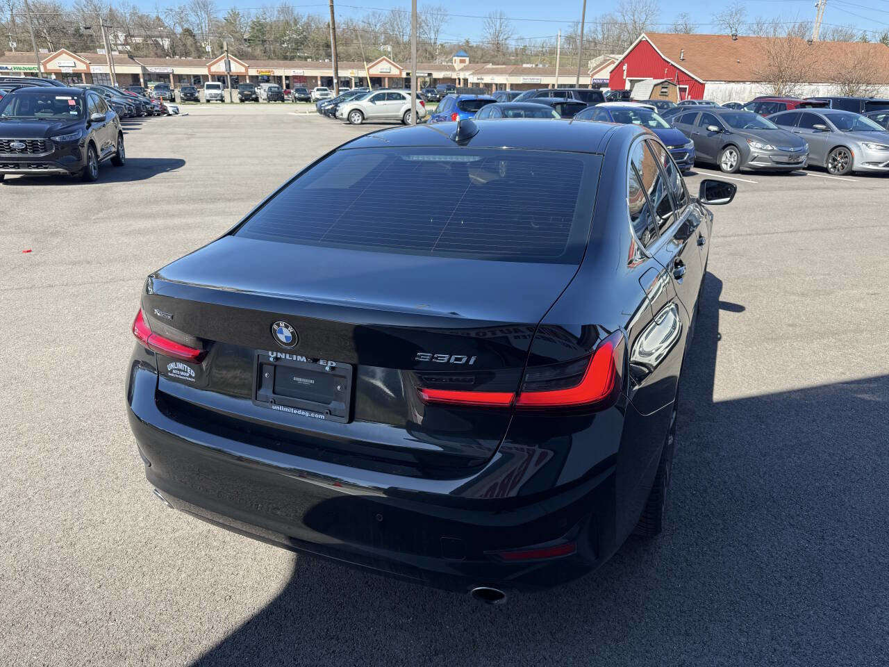 Used 2019 BMW 330i xDrive 330i xDrive AWD 4dr Sedan w/ Convenience Package image 8