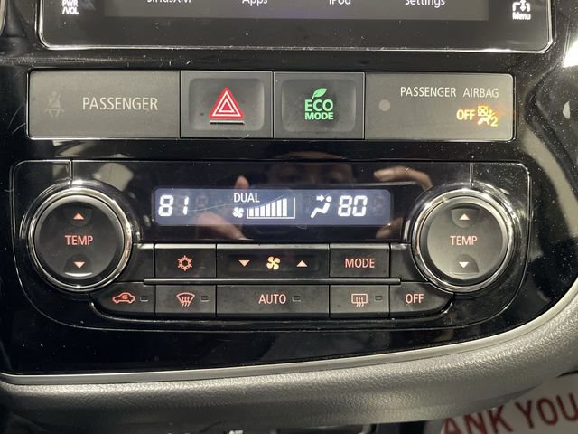 Used 2018 Mitsubishi Outlander SEL image 19