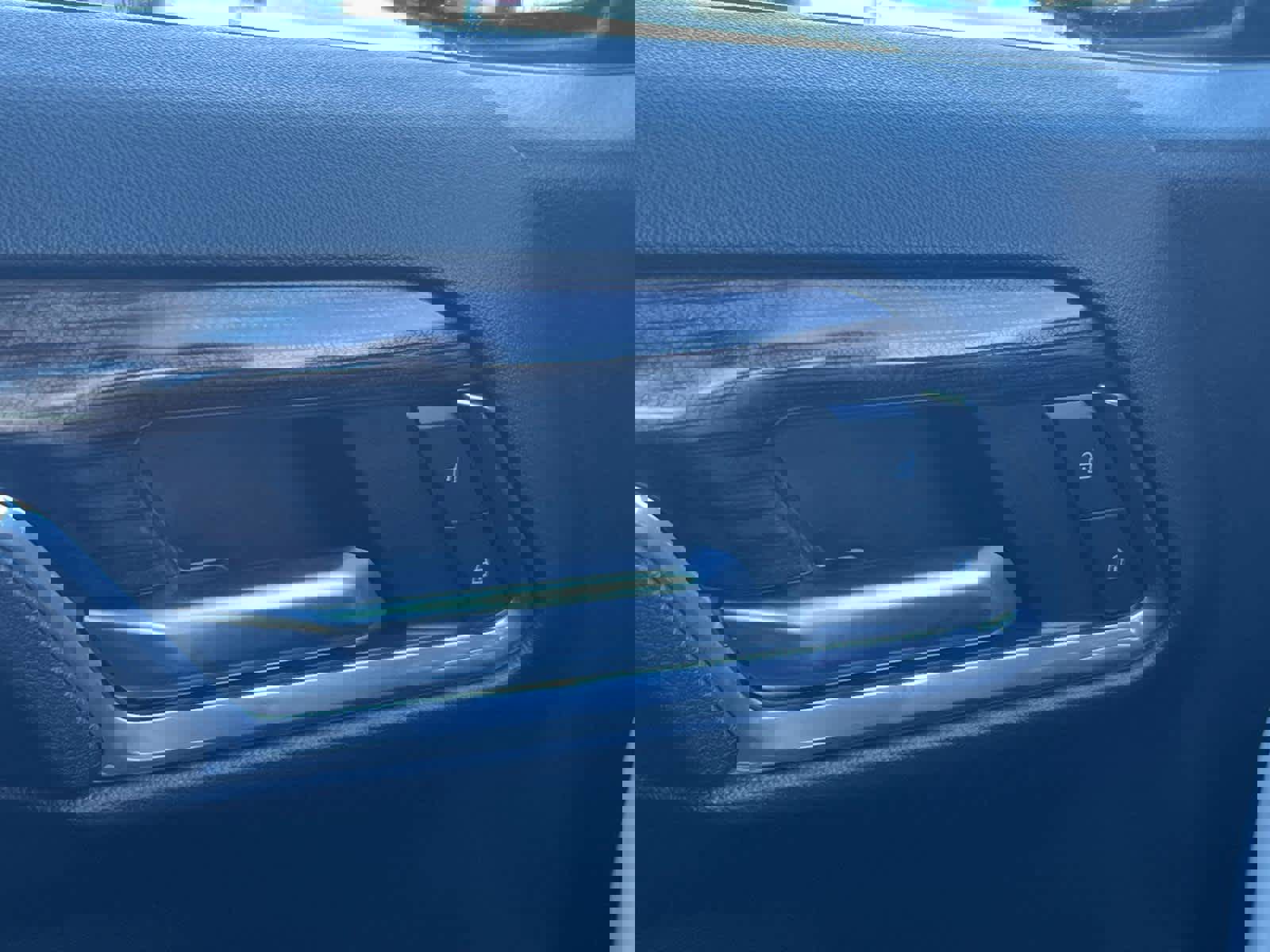 Certified 2024 Chevrolet Silverado 1500 LT image 23