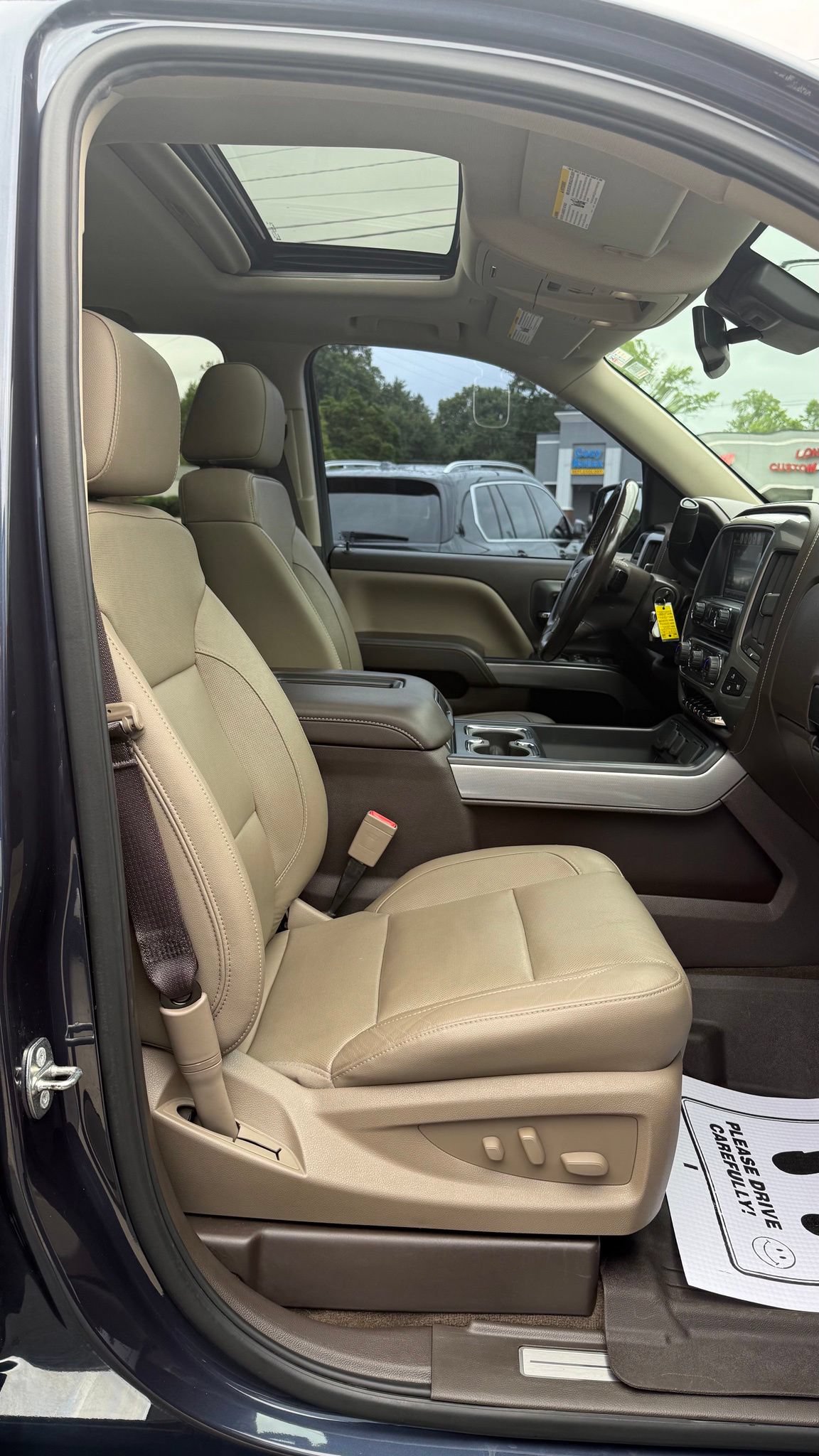 Used 2018 Chevrolet Silverado 1500 LTZ Z71 w/ Centennial Edition AWD/4WD image 32