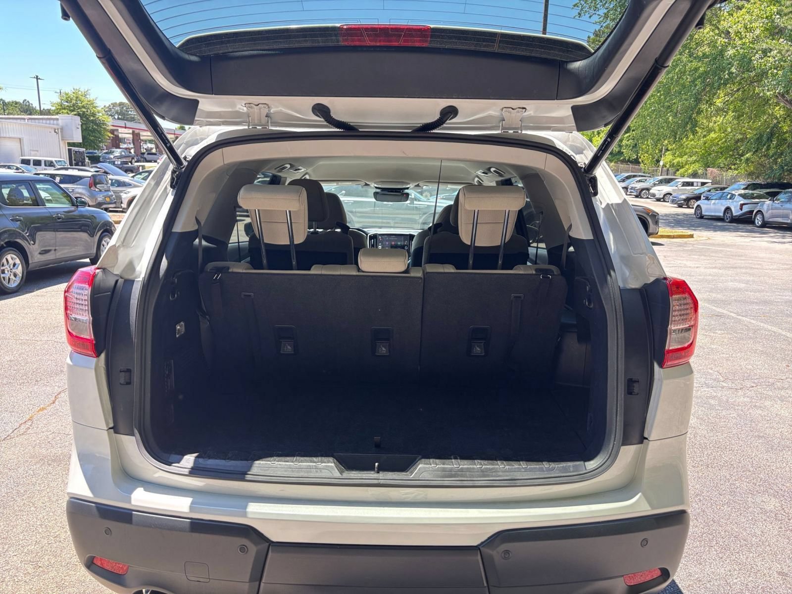Used 2024 Subaru Ascent Premium w/ Convenience Package AWD/4WD image 33