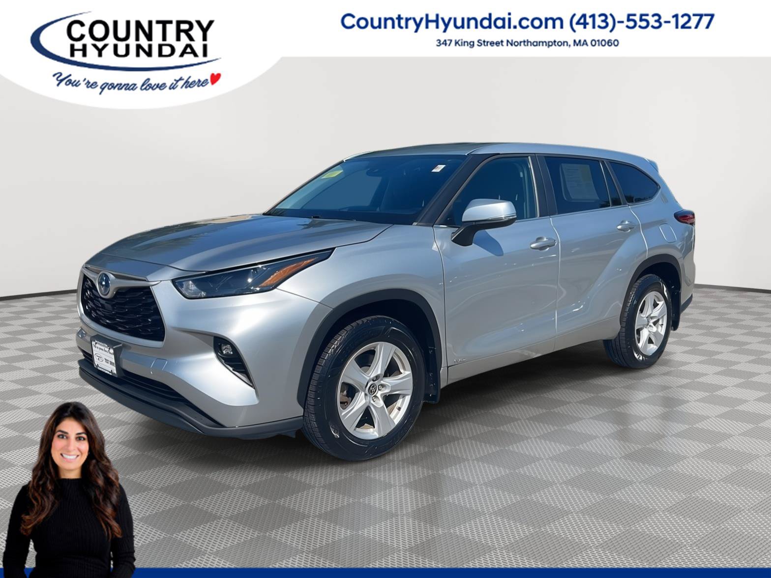 Used 2023 Toyota Highlander LE