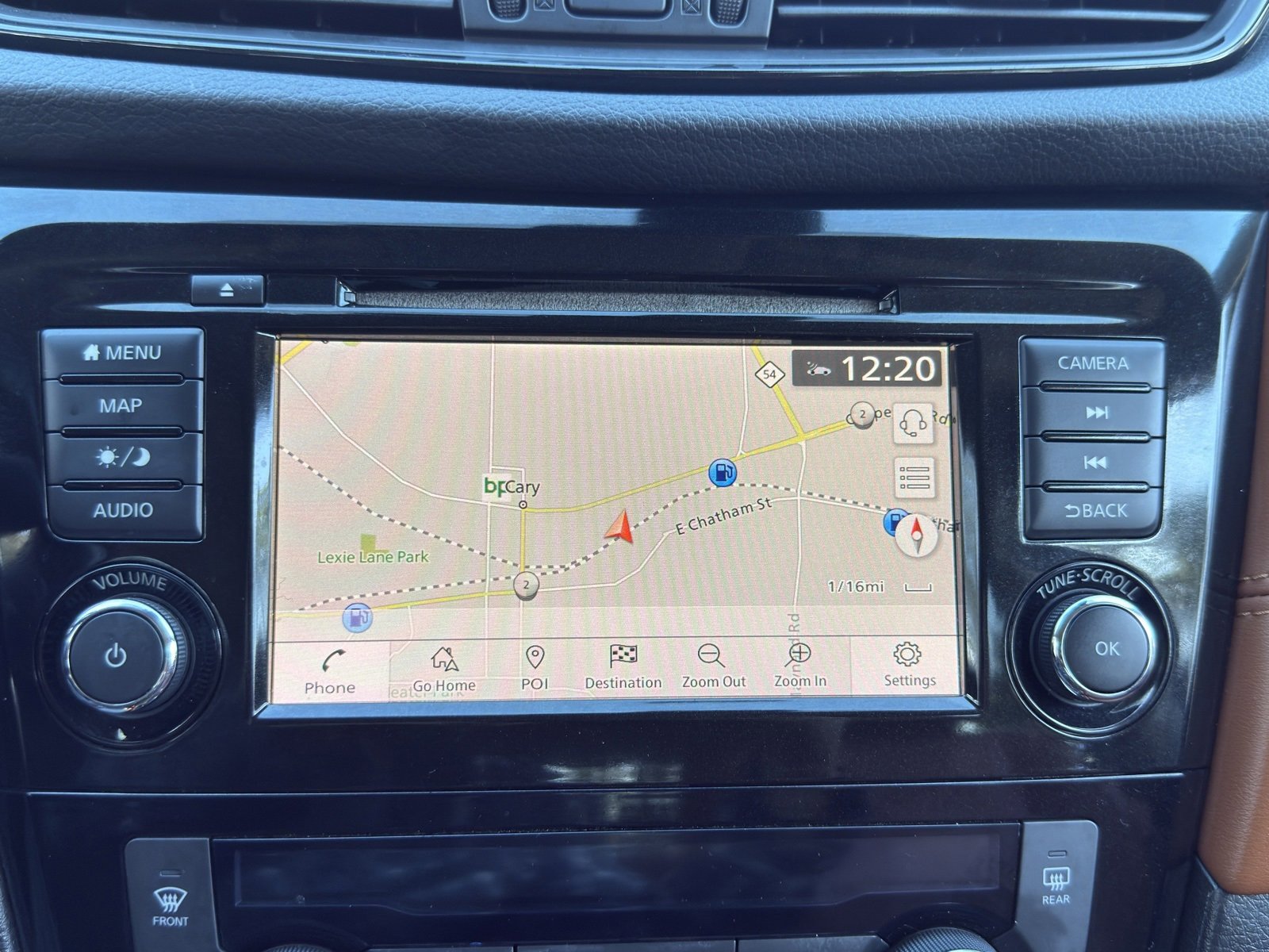 Used 2018 Nissan Rogue SL w/ Premium Package image 36